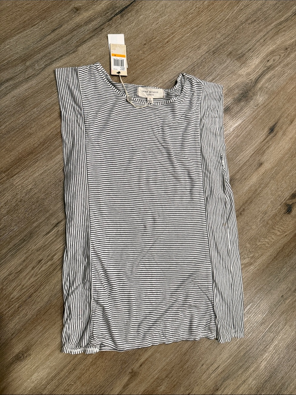 NWT Max Studio Black & White Striped Sleeveless Tank Tee